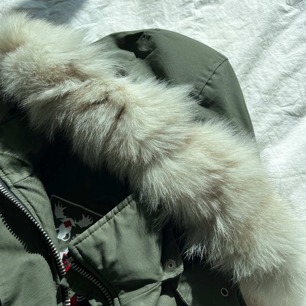 Authentic Moose Knuckles - Picture 10 of 15